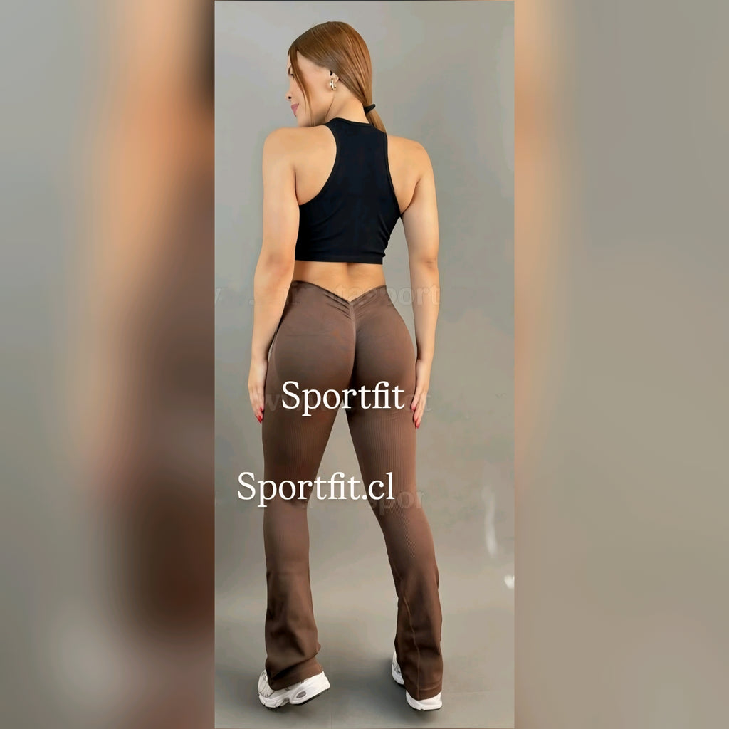 CALZA FLARE EN CORTE V